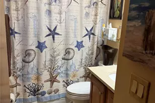 8213 Lost Lake Dr, Orlando, FL 32817 - Photo 20