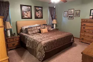 8213 Lost Lake Dr, Orlando, FL 32817 - Photo 6