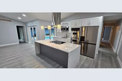 5015 Nassau Circle #4, Orlando, FL 32808 - Photo 2