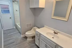 5015 Nassau Cir, Orlando, FL 32808 - Photo 10