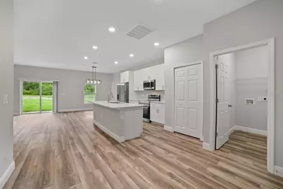 2642 Magnolia Circle, Lake Wales, FL 33898 - Photo 4