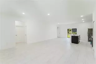 627 W Glenhaven Dr, Citrus Springs, FL 34434 - Photo 4