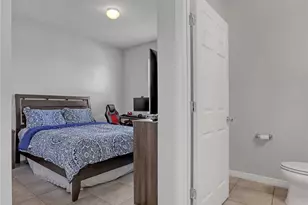 1749 Cayman Cove Cir, Saint Cloud, FL 34772 - Photo 8