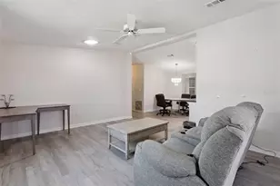 1612 E Schwartz Blvd, Lady Lake, FL 32159 - Photo 4