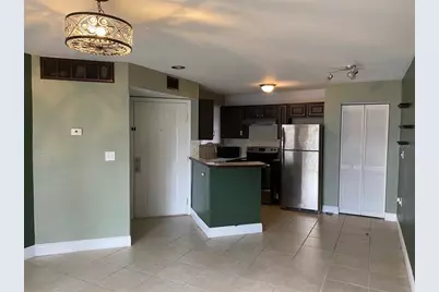 1916 Lake Atriums Circle #28, Orlando, FL 32839 - Photo 2