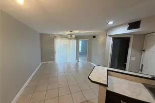 1916 Lake Atriums Cir, Orlando, FL 32839 - Photo 4