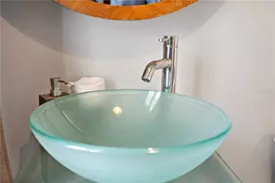 210 Phillips Pl, Orlando, FL 32806 - Photo 44