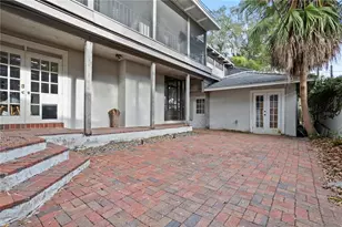 210 Phillips Pl, Orlando, FL 32806 - Photo 2