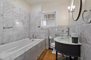 210 Phillips Pl, Orlando, FL 32806 - Photo 50