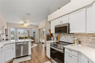 25233 Lost Oak Cir, Leesburg, FL 34748 - Photo 8