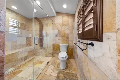 452 SE Paradise Point Road, Crystal River, FL 34429 - Photo 16