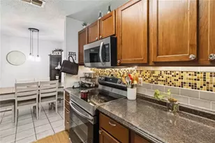 1525 W Comanche Ave, Tampa, FL 33603 - Photo 8