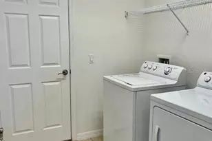 3856 Gulf Shore Cir, Kissimmee, FL 34746 - Photo 16