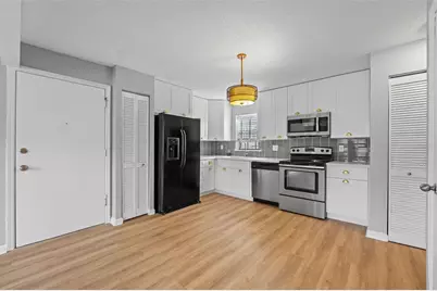 317 E Amelia Street #4, Orlando, FL 32801 - Photo 4