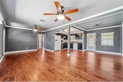 1900 40th Street N, Saint Petersburg, FL 33713 - Photo 6