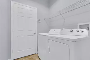 8102 Country Run Pkwy, Orlando, FL 32818 - Photo 18