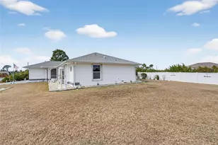 12320 Evelyn Ave, Port Charlotte, FL 33981 - Photo 8