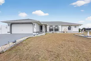 12320 Evelyn Ave, Port Charlotte, FL 33981 - Photo 4