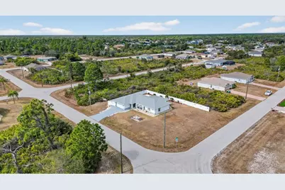 12320 Evelyn Avenue, Port Charlotte, FL 33981 - Photo 20