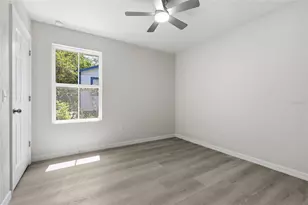 824 NE 22nd Terrace, Gainesville, FL 32641 - Photo 10
