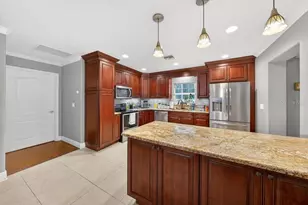 746 W Washington Ave W, Lake Helen, FL 32744 - Photo 32