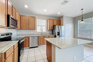 33411 Terragona Dr, Sorrento, FL 32776 - Photo 12