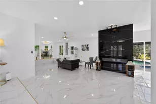 305 Sweetwater Club Cir, Longwood, FL 32779 - Photo 30