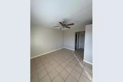 2050 Oleander Boulevard #5-202, Fort Pierce, FL 34950 - Photo 10