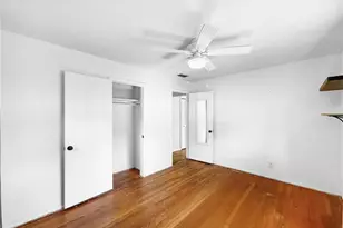 441 40th Ave NE, Saint Petersburg, FL 33703 - Photo 8