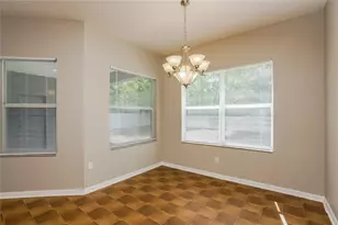 10724 Carloway Hills Dr, Wimauma, FL 33598 - Photo 4