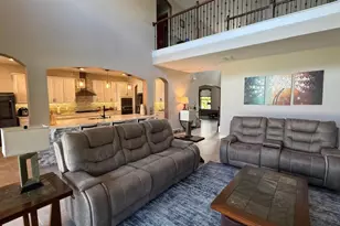 13665 Killebrew Way, Winter Garden, FL 34787 - Photo 4