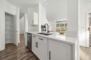 220 Wimbledon Cir, Lake Mary, FL 32746 - Photo 14