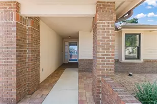 3100 Bridgehampton Ln, Orlando, FL 32812 - Photo 10