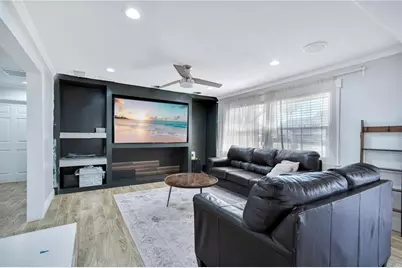 4715 Jamerson Place, Orlando, FL 32807 - Photo 10