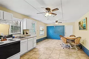 55316 Claire St, Astor, FL 32102 - Photo 8