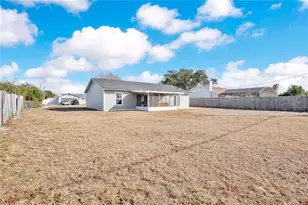 2901 Grayton St, Deltona, FL 32738 - Photo 18