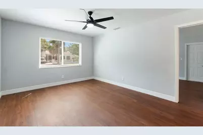 5100 24th Avenue S, Gulfport, FL 33707 - Photo 4