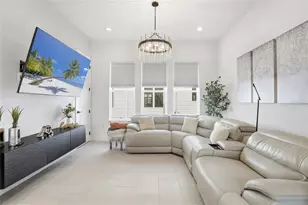 2038 Packing District Wy, Orlando, FL 32804 - Photo 16