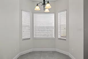 942 Henley Cir, Davenport, FL 33896 - Photo 20