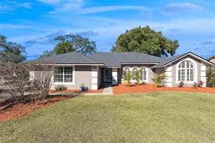 692 Rochester St, Oviedo, FL 32765 - Photo 1