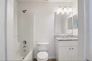 1046 Brenton Leaf Dr, Ruskin, FL 33570 - Photo 34