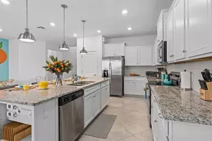 2180 Lelani Cir, Davenport, FL 33897 - Photo 18