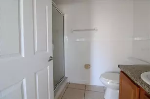 11414 Pinewood Cove Ln, Orlando, FL 32817 - Photo 20