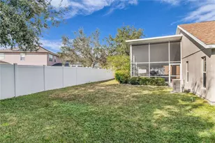 8411 Port Lancashire Dr, Orlando, FL 32829 - Photo 32