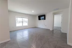 11272 SE 67th Cir, Belleview, FL 34420 - Photo 14