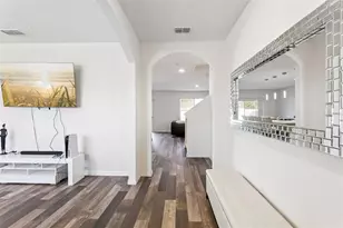 5974 Churchill Square Way, Groveland, FL 34736 - Photo 8