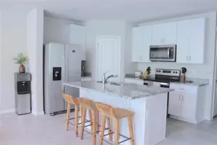 2769 Scarlet Bay Pl, Brandon, FL 33510 - Photo 10