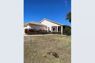 28647 Twinbrook, Wesley Chapel, FL 33543 - Photo 1