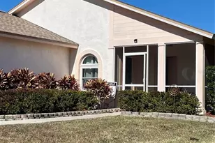 28647 Twinbrook, Wesley Chapel, FL 33543 - Photo 2