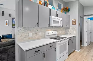 541 Heather Glen Dr, Winter Haven, FL 33884 - Photo 8